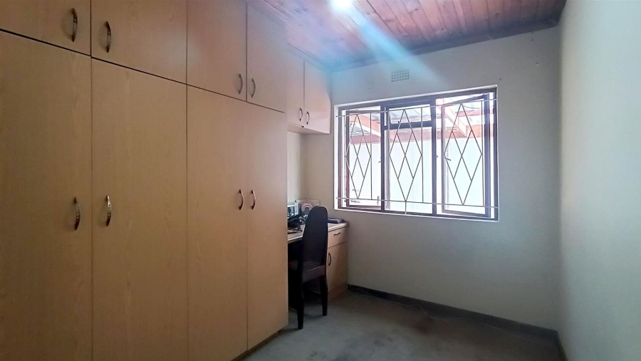 3 Bedroom Property for Sale in Ottery Western Cape